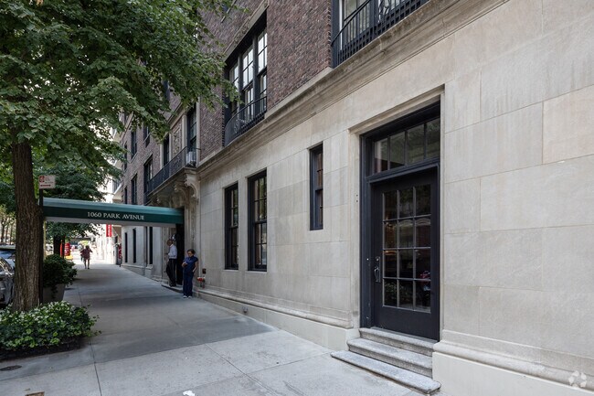 Foto del edificio - 1060 Park Ave