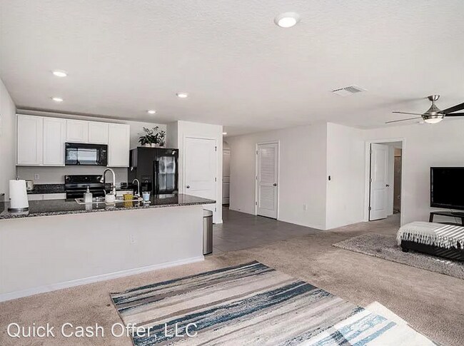 Foto del edificio - 4 br, 2 bath House - 10223 Cloudburst Ct