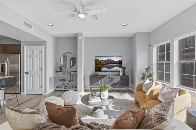 Foto del edificio - 3935 E Rough Rider Rd