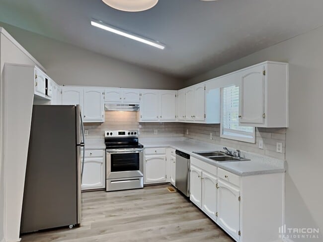 Building Photo - 676 Eagles Nest Circle Carrollton GA