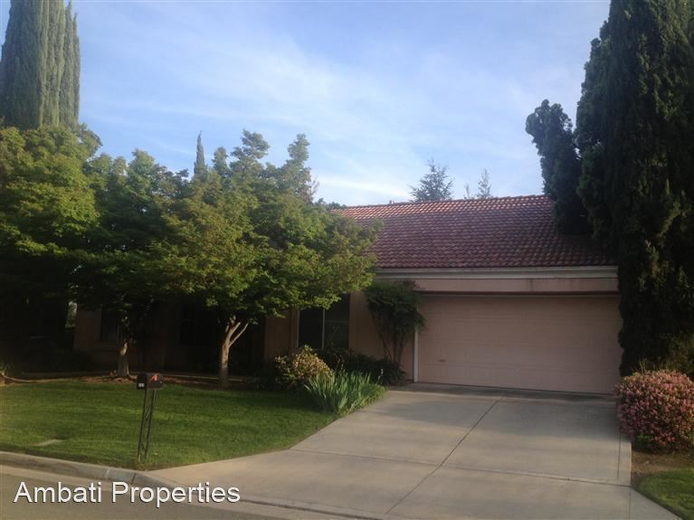 Primary Photo - 3 br, 3 bath House - 483 E. Newport Dr.