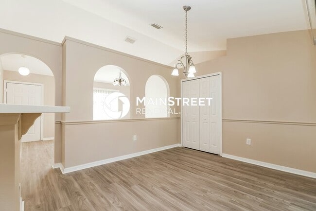 Foto del edificio - 3 Bedroom Pet-Friendly Home in Spring Hill...