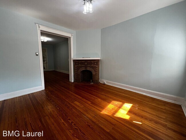 Foto del edificio - 3 br, 2.5 bath House - 621 Kenyon St NW