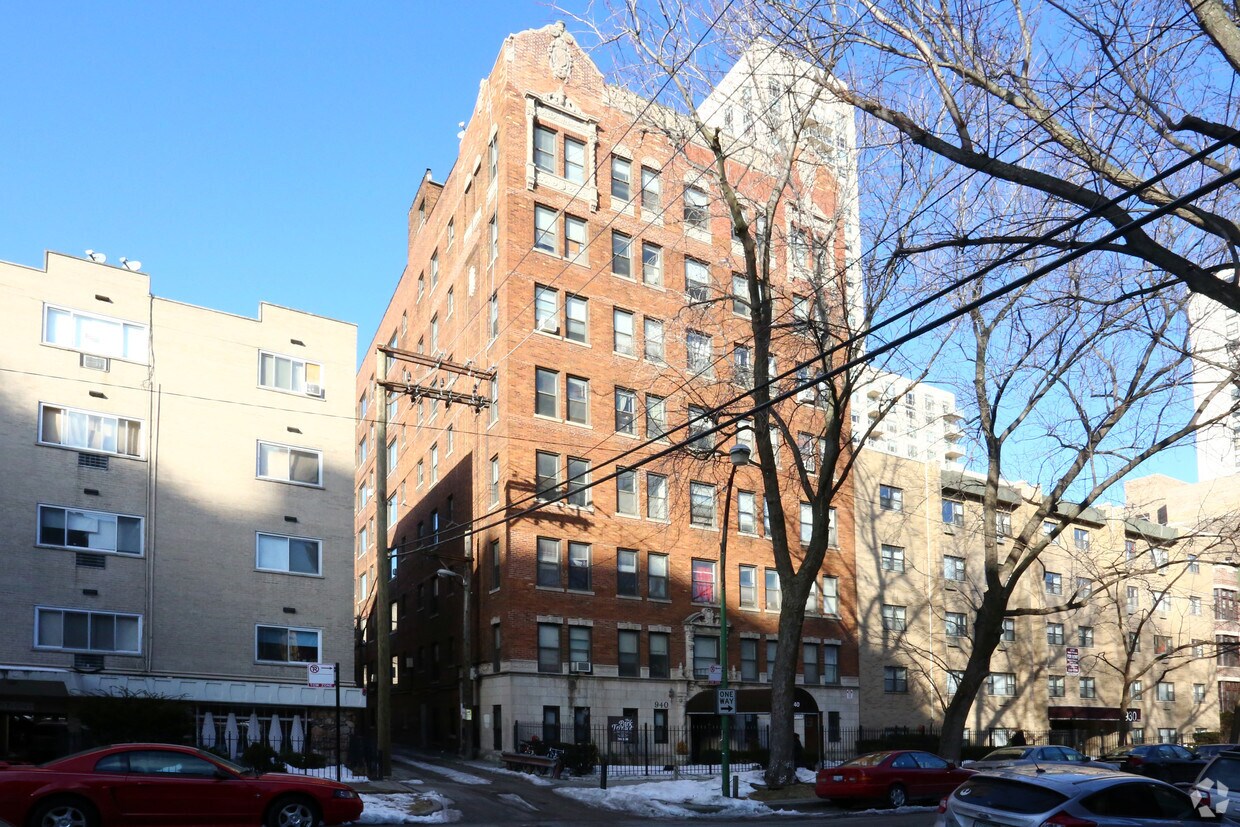 940 W Winona St, Chicago, IL 60640 Apartments Chicago, IL