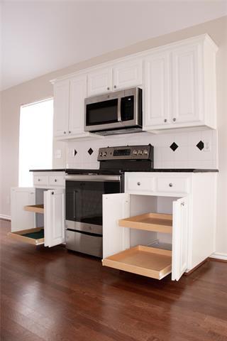 Building Photo - 10702 Huntington Rd