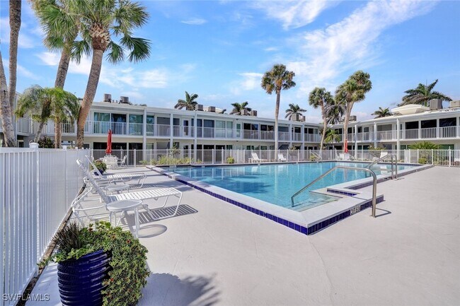 Foto del edificio - 386 Harbour Dr