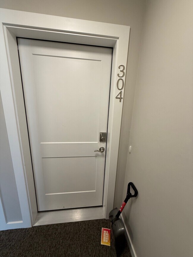 Foto del edificio - 2710 Sartain St