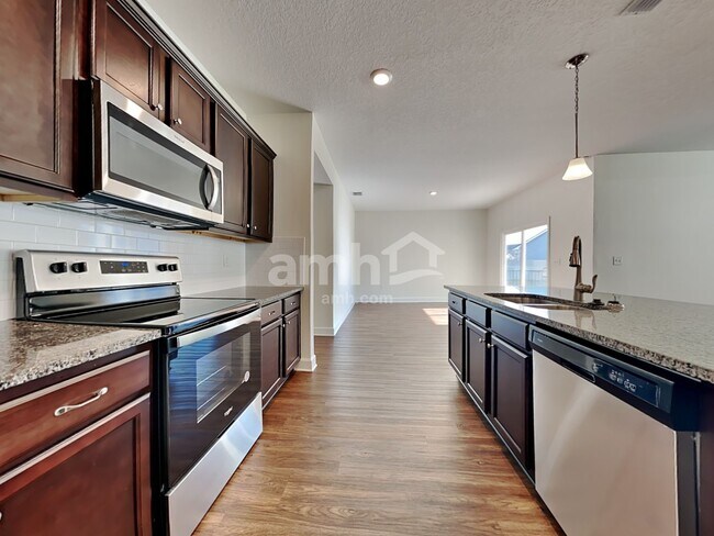 Foto del edificio - 11514 World Woods Court