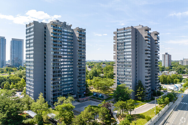 Building Photo - 4101 Sheppard Ave