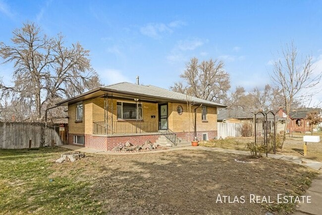 Photo - 2353 S Sherman St Apartment