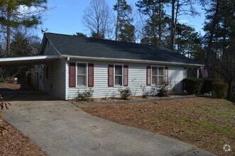 Building Photo - 3875 Grand Prix St