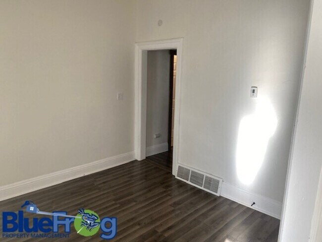 Foto del edificio - 532 School Ave