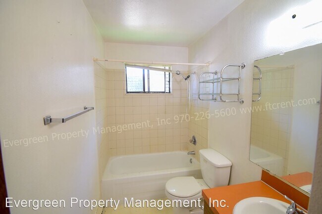 Building Photo - 1624 E Pitkin St