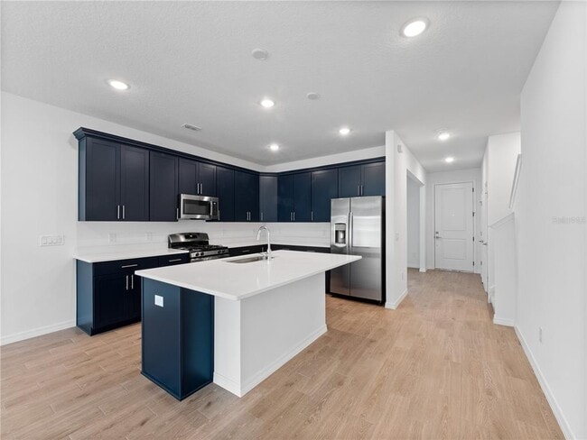 Foto del edificio - 15166 Blue Peacock Ln