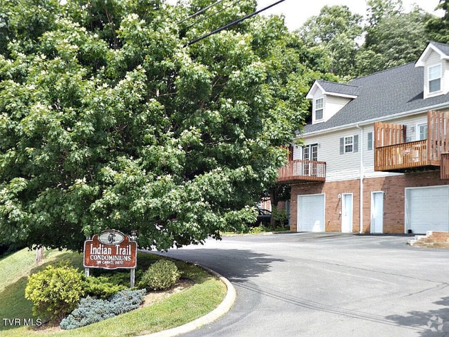 Building Photo - 308 Car-Mol Dr