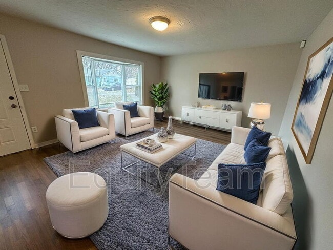 Foto del edificio - 2498 Schon Dr