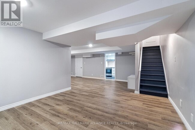 Building Photo - 12 Hadfield Cir