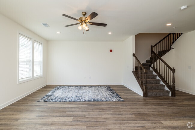 3BR, 2.5BA - 2,782SF - Living Room - Fields of Aberdeen
