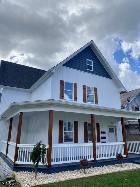 Building Photo - 12 Hamburg Ave