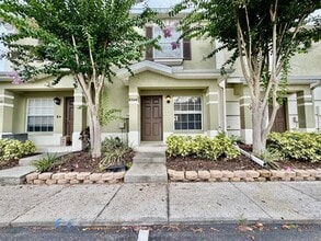 Building Photo - 8504 Brushleaf Way