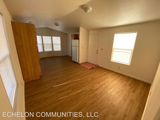 Building Photo - 3521 Santa Rosa Ave