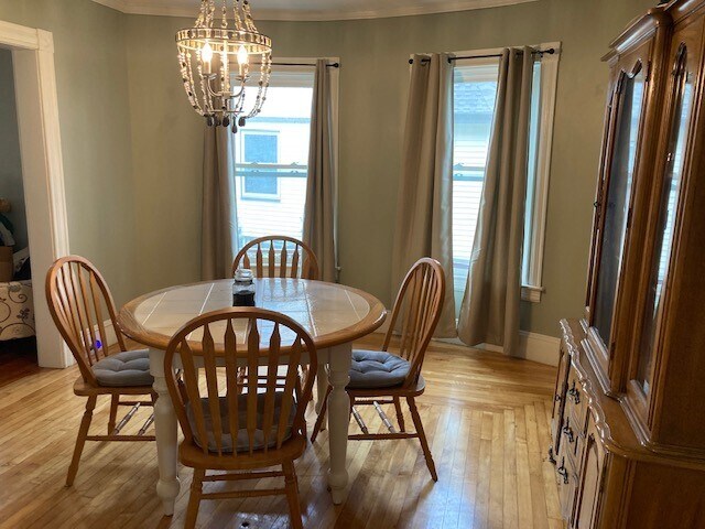 Building Photo - 127 Massasoit Ave