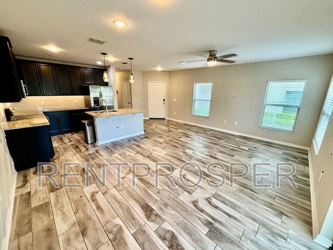 Building Photo - 1175 Flowing Tide Dr