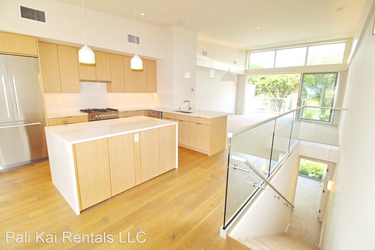 Primary Photo - 3 br, 3 bath House - 209 Holokahiki Lane U...