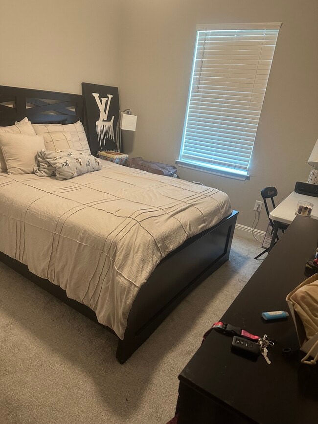 Building Photo - 6493 Cyrils Dr