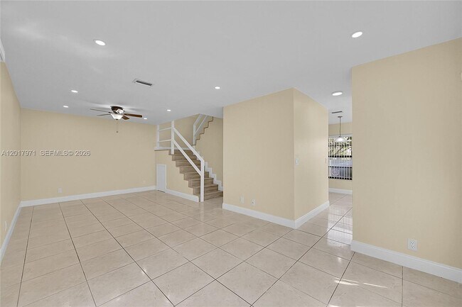 Foto del edificio - 2532 Coral Springs Dr