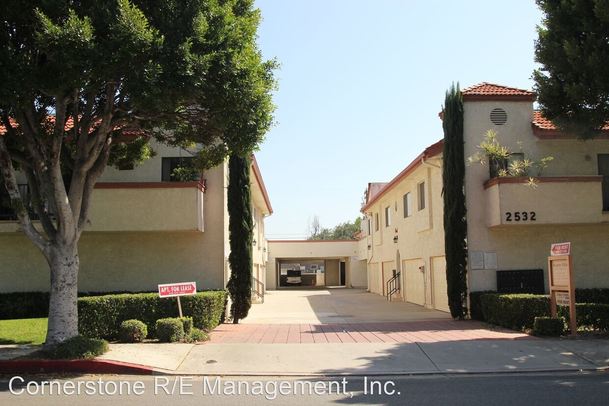 Primary Photo - 2532 Huntington Dr