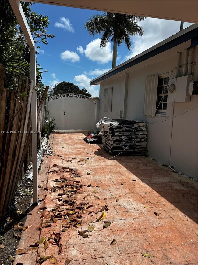 Building Photo - 12455 SW 185th Terrace