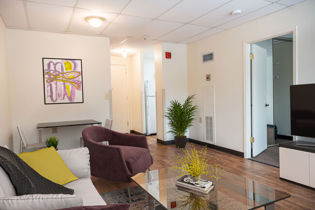 Building Photo - Smyrna Tower Apartments