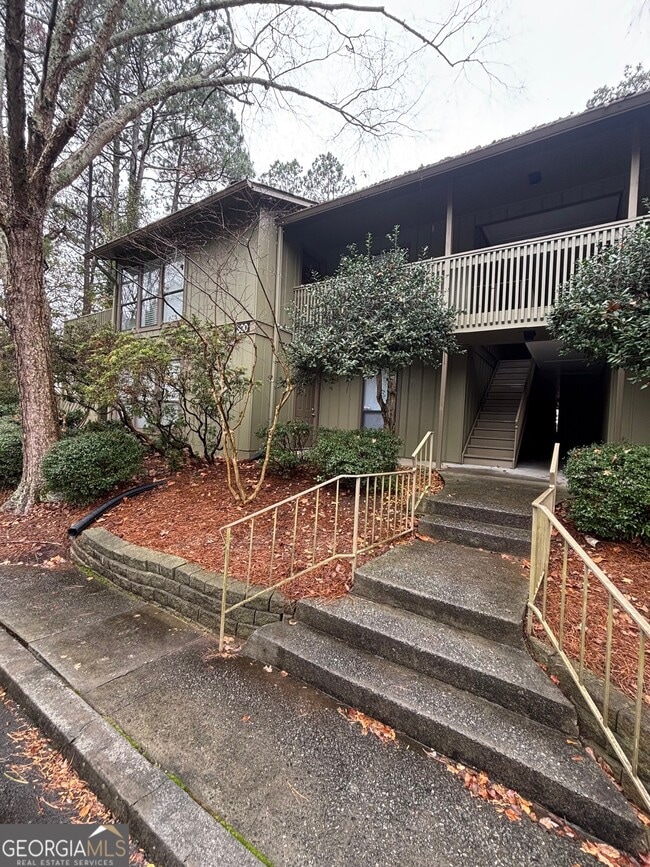 Building Photo - 301 Dunbar Dr