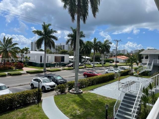 Foto del edificio - 630 Layne Blvd