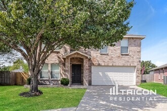 Building Photo - 508 Oriel Cir