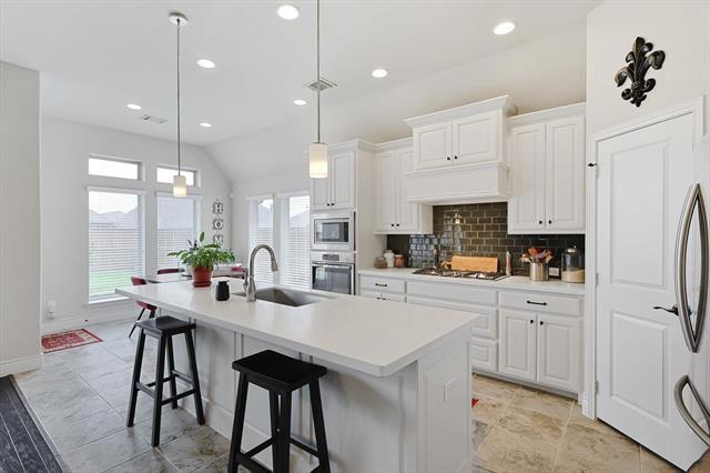Building Photo - 808 Glen Crossing Dr