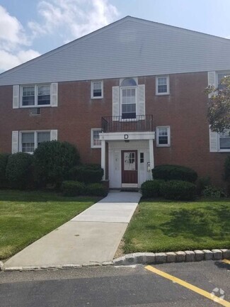 Front of building - 565 Grove St