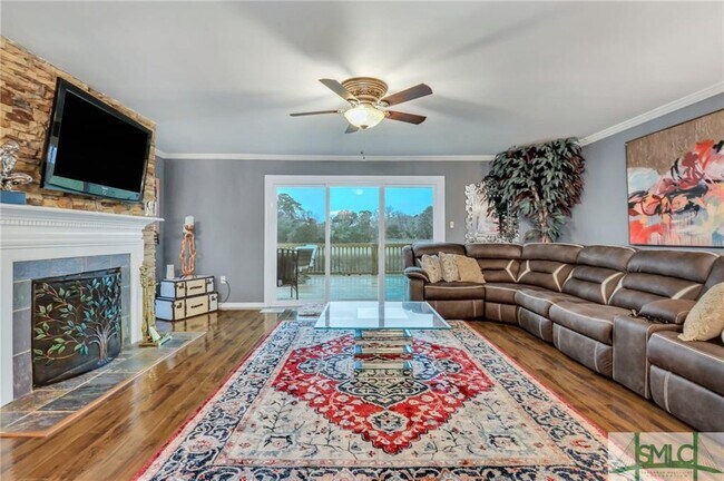 Building Photo - 12502 Apache Ave