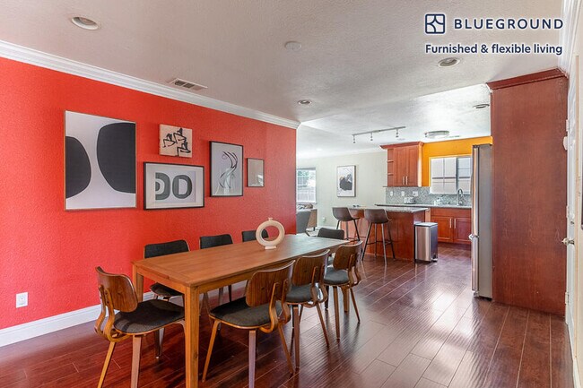 Foto del edificio - 5794 St Matthew Dr
