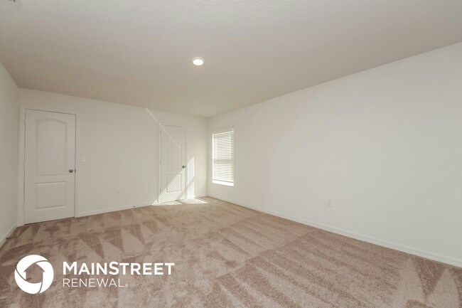 Foto del edificio - 1350 Brenway Dr