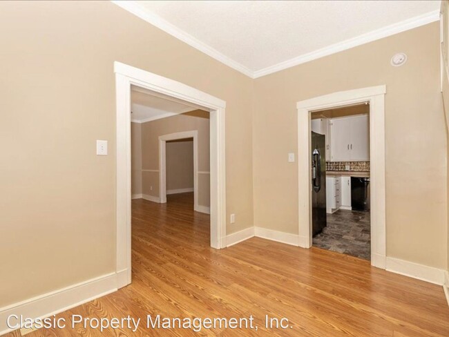 Foto del edificio - 4 br, 2 bath House - 2 Westside Avenue North