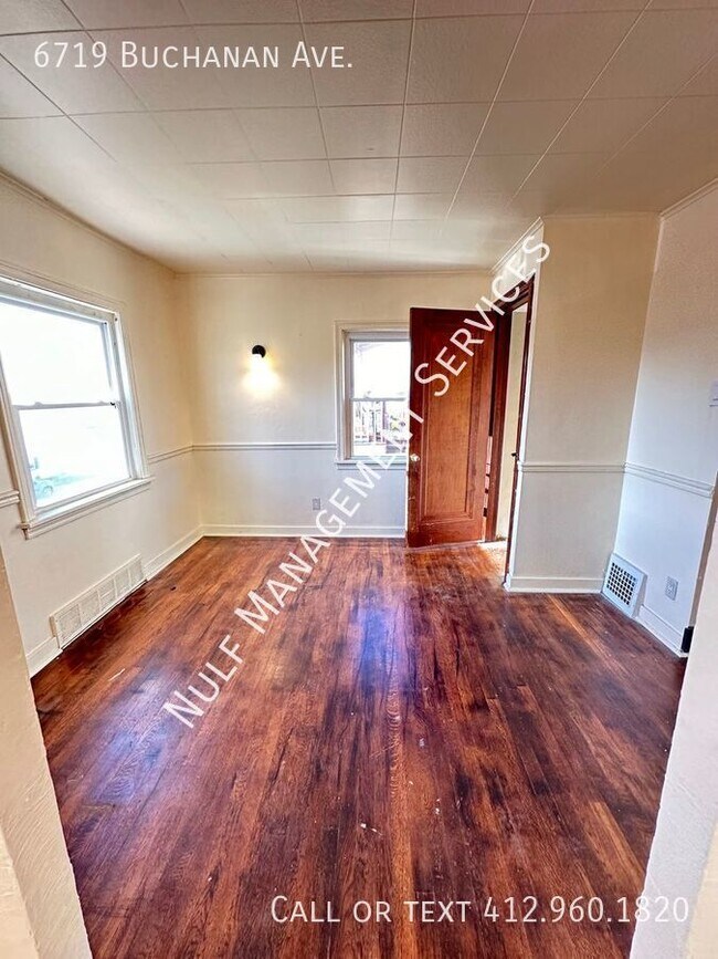 Foto del edificio - Scenic House in West Mifflin, 2 bed 1 bath