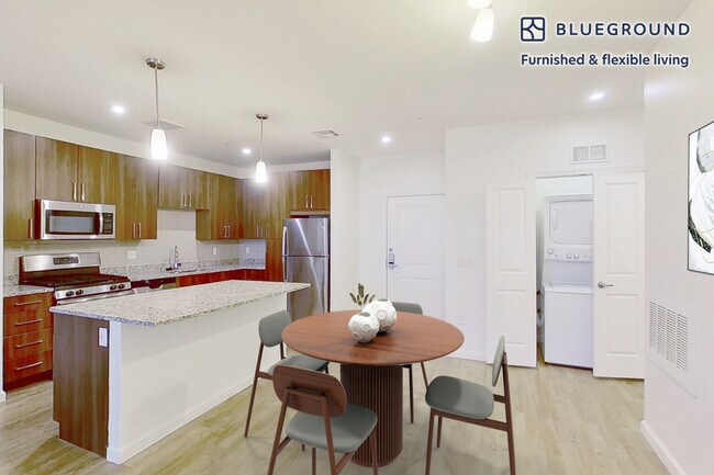 Foto del edificio - 60 Robert Dr