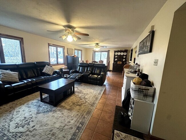 Foto del edificio - 284 Washington St