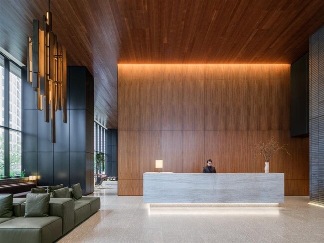 Building Photo - Beaudry