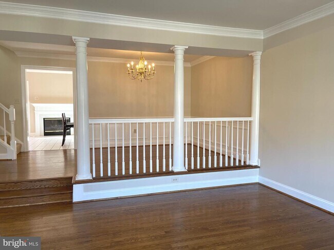 Building Photo - 7515 Collins Meade Way