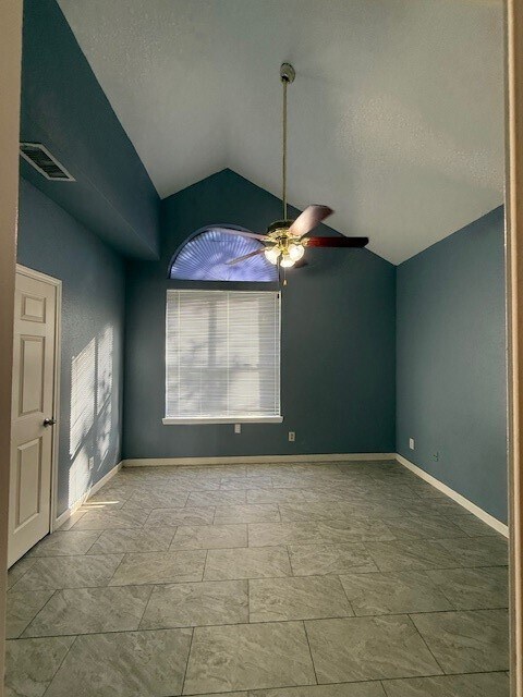 Foto del edificio - 14550 Fonmeadow Dr