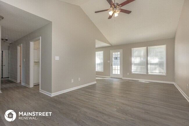 Building Photo - 1410 Mandolin Pl