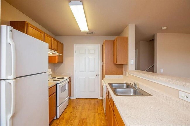 Foto del edificio - 5606 St David Ln